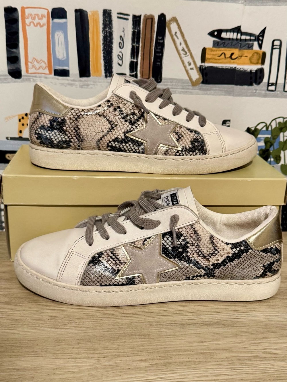 Vintage Havana Bianca Snake Sneakers - Size 7